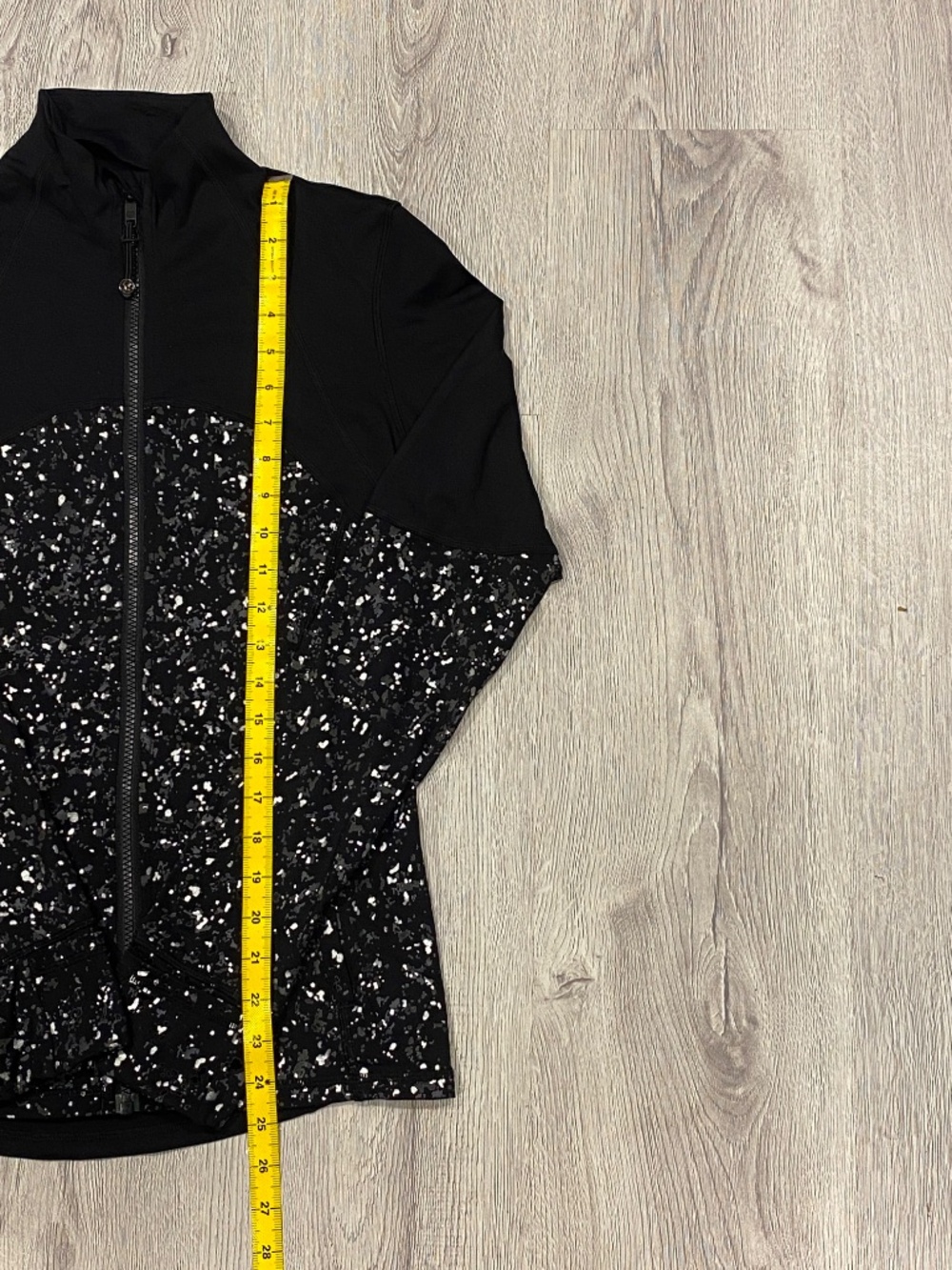 Lululemon Black Speckled Full Zip Athletic Jacket Size 10 - Picture 5 of 7